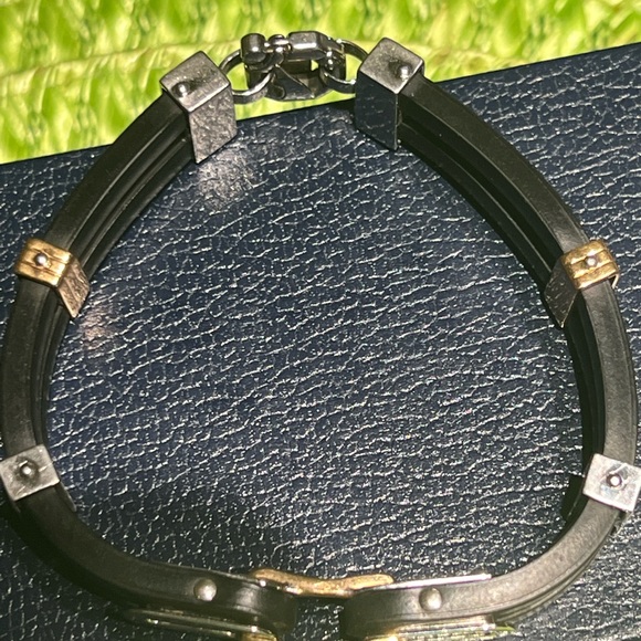 Baraka 18K gold leather Bracelet - Picture 5 of 9